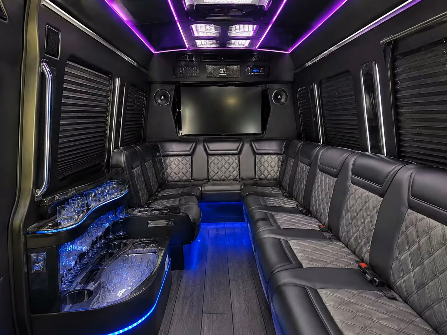 prom homecoming bus rentals in temple