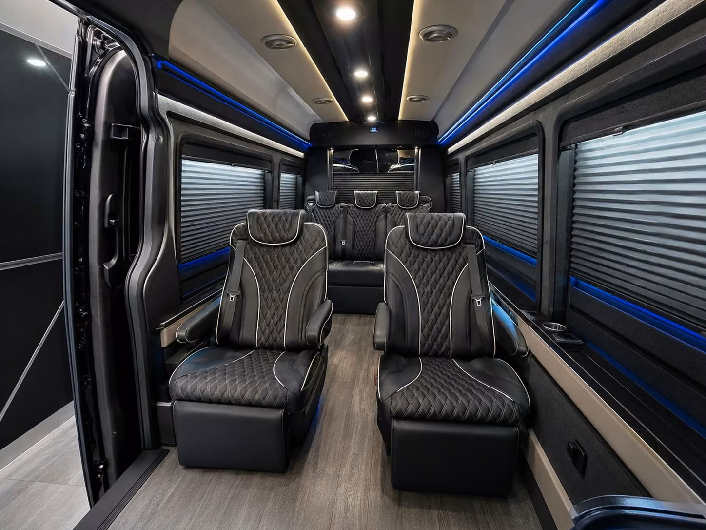 temple sports teams and large groups rely on charterbusrentaltempletx com for airport transportation